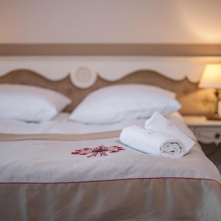 Carlina Hotel & Spa 비아우카 타트르잔스카 외부 사진