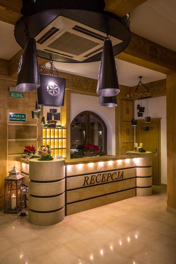 Carlina Hotel & Spa 비아우카 타트르잔스카 외부 사진