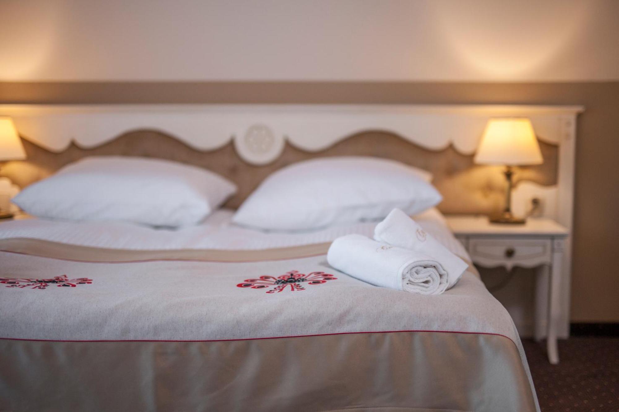 Carlina Hotel & Spa 비아우카 타트르잔스카 외부 사진