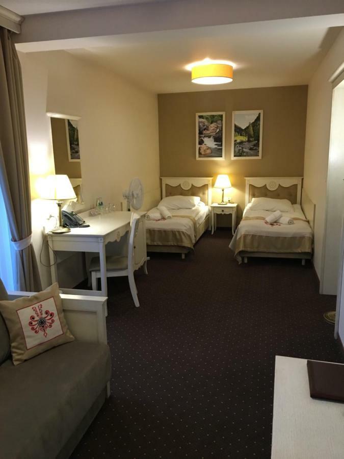 Carlina Hotel & Spa 비아우카 타트르잔스카 외부 사진